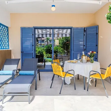 Seasons Boutique Townhouse Holiday home