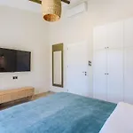 Seasons Boutique Townhouse *